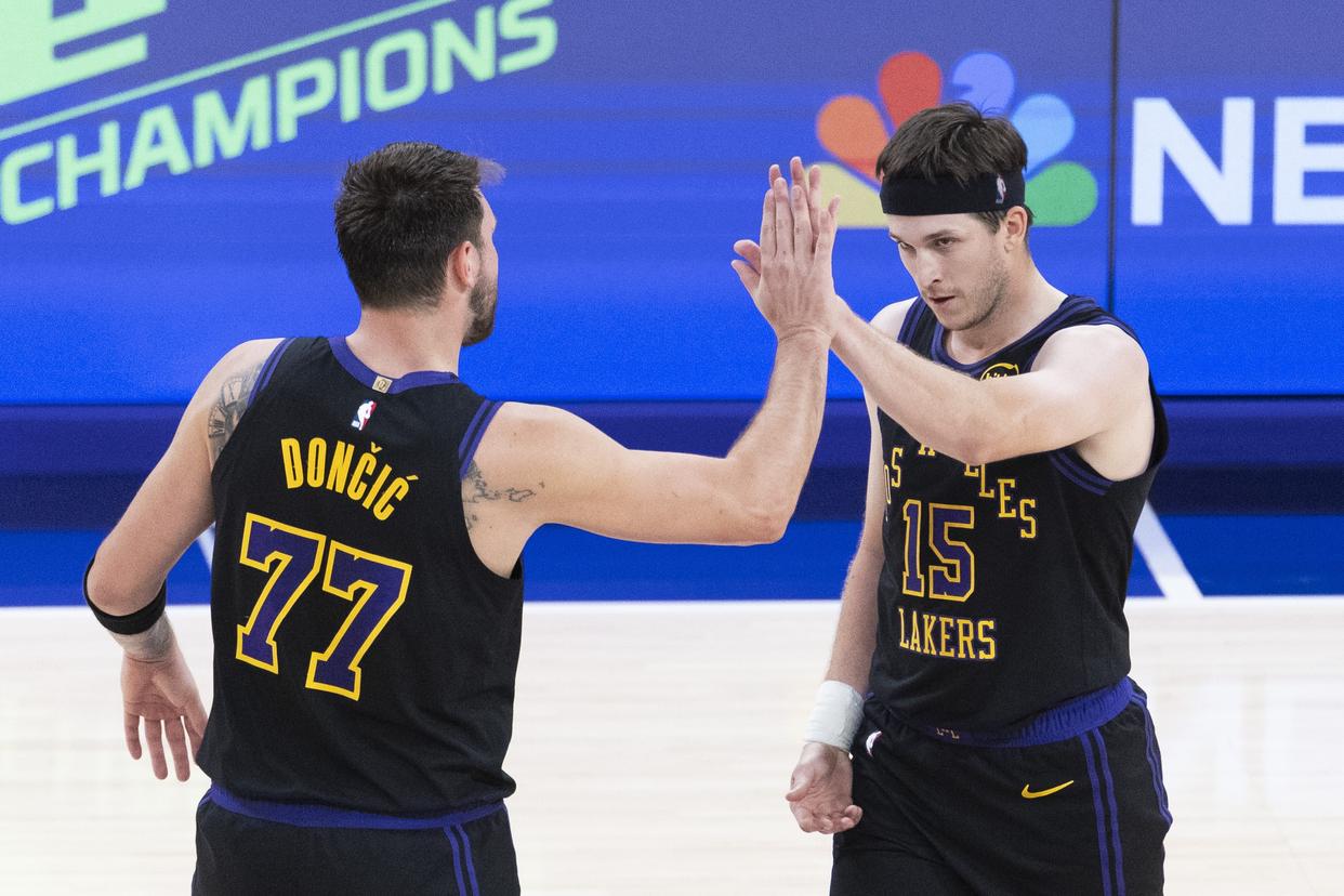ESPN:唐斯愿降薪续约,但认为尼克斯要求不合理
