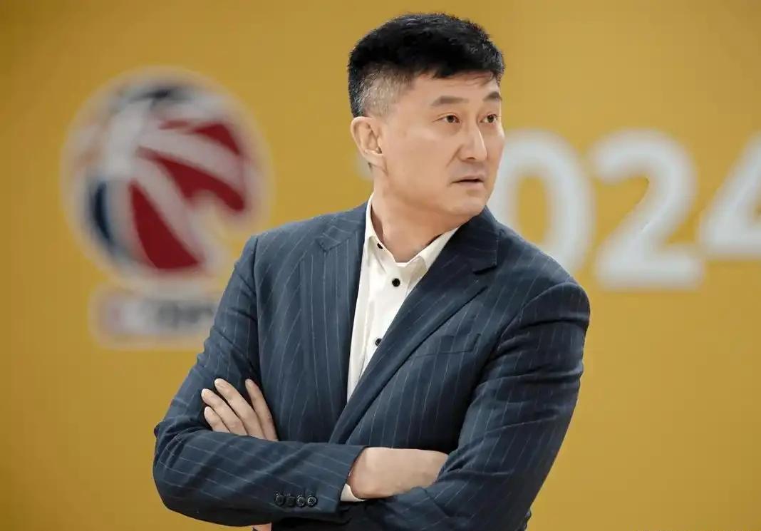 2天津球迷坐地铁被打 头胸受伤 涉事武汉球迷被抓 官方:追查到底